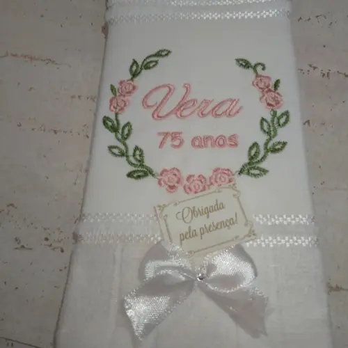 14 Lembranças Aniversário Toalha Personalizada 75 Anos