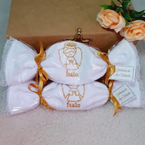15 Lembrança Batizado Personalizada Anjinho Toalha Bordada