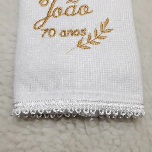 15 Lembranças Aniversário 70 Anos Toalha Bordada