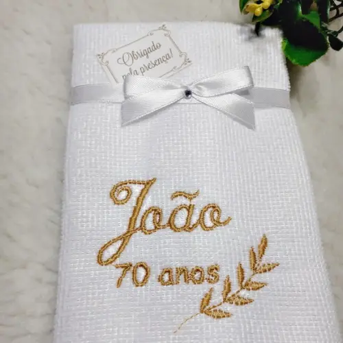 15 Lembranças Aniversário 70 Anos Toalha Bordada