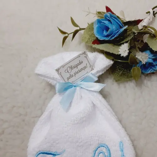 15 Lembranças de Casamento Toalha Bordada Personalizada