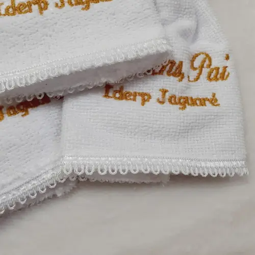 15 Lembranças Dia dos Pais Toalha Bordada Branco e Dourado