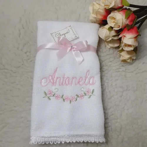 15 Lembrancinha Nascimento Toalha Bordada Flores Menina