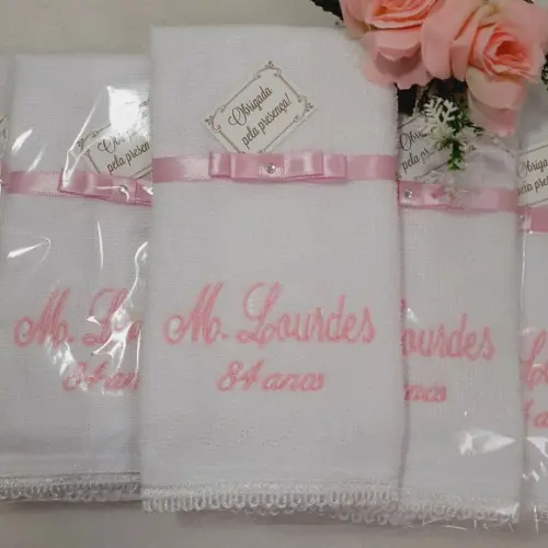 15 Lembrancinhas de Aniversário Personalizada Toalha Bordada