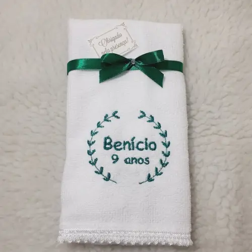 15 Lembrancinhas de Aniversário Toalha Bordada Personalizada