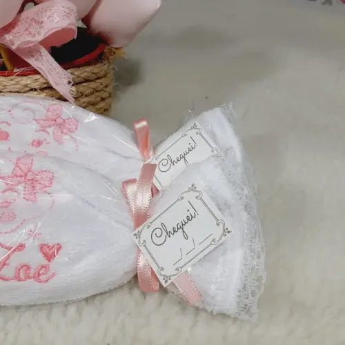15 Lembrancinhas de Nascimento Chuva de Amor Toalha Bordada