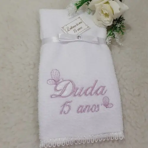 20 Lembrancinhas de Aniversário 15 Anos Toalha Bordada