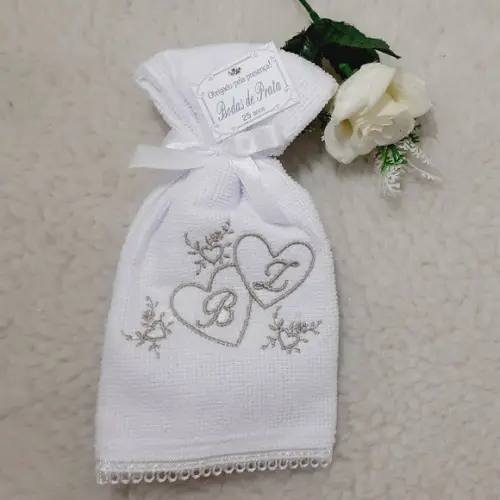 20 Lembrancinhas Personalizada Bodas de Prata Toalha Bordada