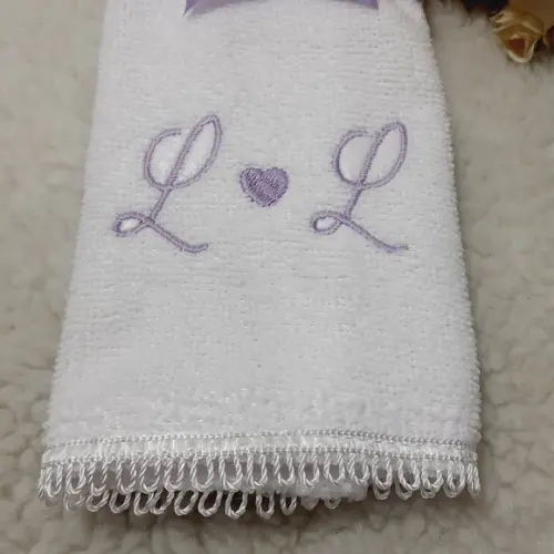 20 Lembrancinhas Personalizadas de Casamento Toalha Bordada