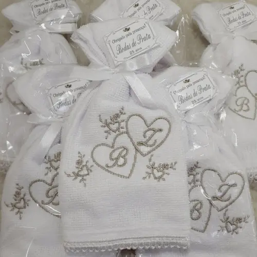 20 Lembrancinhas Personalizada Bodas de Prata Toalha Bordada