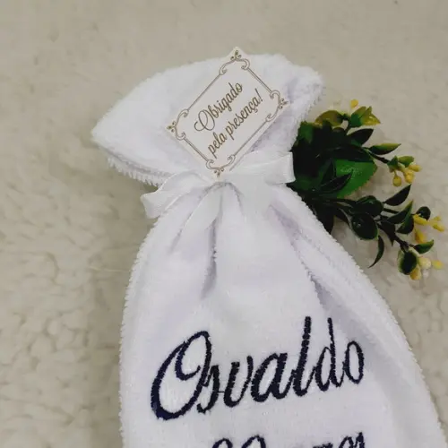 40 Lembrancinha de Aniversário 80 Anos Toalha Bordada Nome