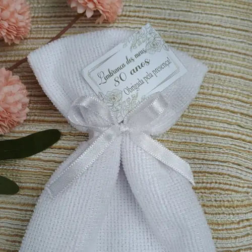 Kit 80 Toalhas Personalizadas 80+ Anos Lembrança Aniversário