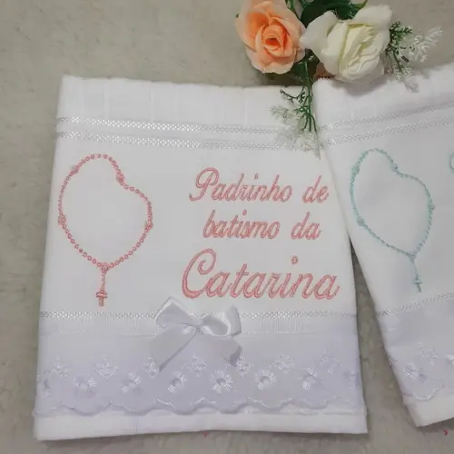 Lembrança Convite Padrinho Madrinha Batizado Toalha Bordada