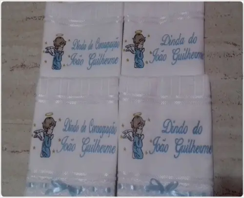 Lembrança Padrinho Madrinha de Batismo Toalha Bordada