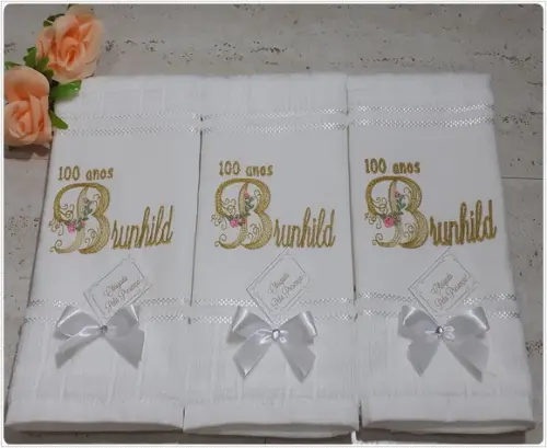 10 Lembranças de Aniversário 100 Anos Toalha Bordada