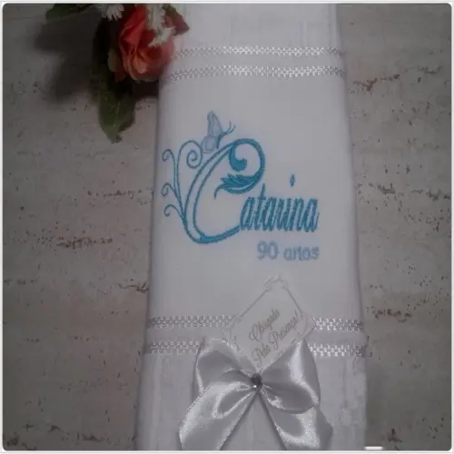 10 Lembranças de Aniversário 90 Anos Toalha Personalizada