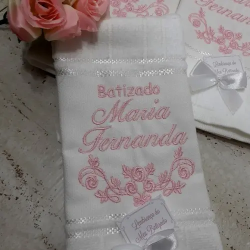 10 Lembranças de Batizado Personalizada Floral