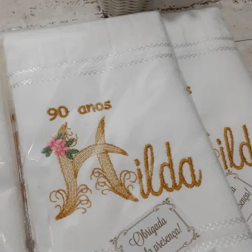 10 Lembrancinhas de Aniversário 90 Anos Toalha Bordada
