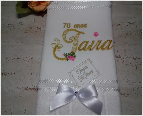 15 Lembrancinhas de Aniversário 70 Anos Toalha Bordada