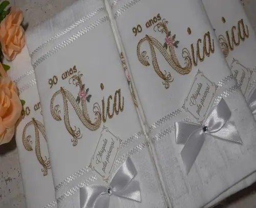 35 Lembranças de Aniversário 90 Anos Toalha Personalizada
