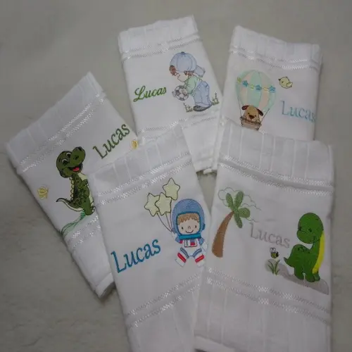5 Toalhas Escolar Bordada e Personalizada