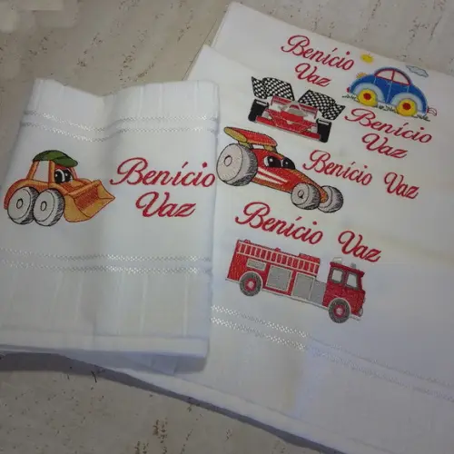 5 Toalhas Escolar Bordada e Personalizada Carrinhos