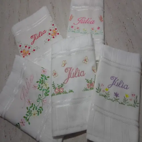 5 Toalhas Escolar Bordada e Personalizada Flores