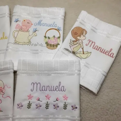 5 Toalhas Escolar Bordada e Personalizada para Meninas