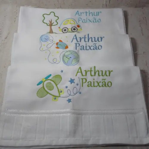 Kit Toalha Escolar Bordada 3 Unidades