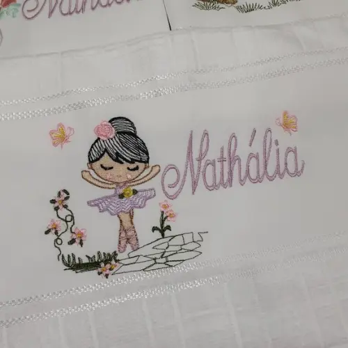 Kit Toalha Escolar Bordada 3 Unidades