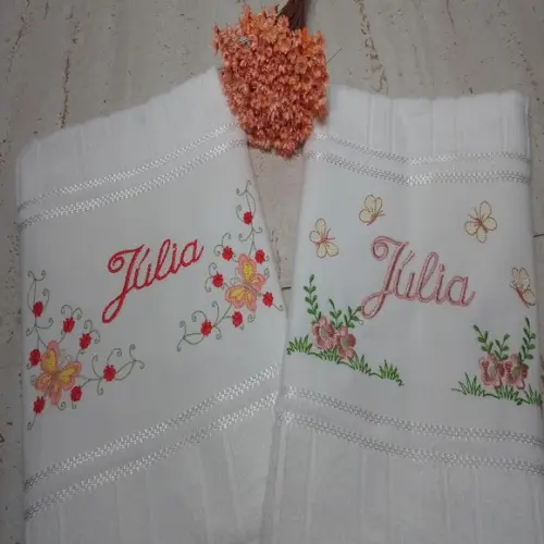 Kit Toalha Escolar Bordada Jardim 2 Unidades