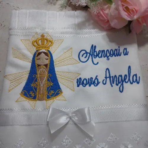 Lembrança Toalha Bordada e Personalizada para os Avós