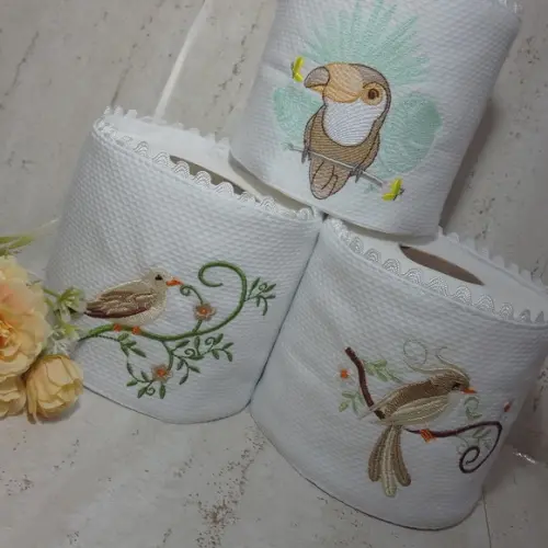 Porta Papel Higiênico Bordado Pássaros Marrons 3 Unidades
