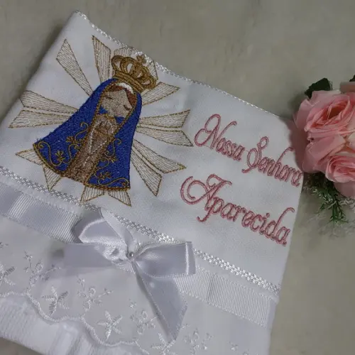 Toalha bordada Nossa Senhora Aparecida