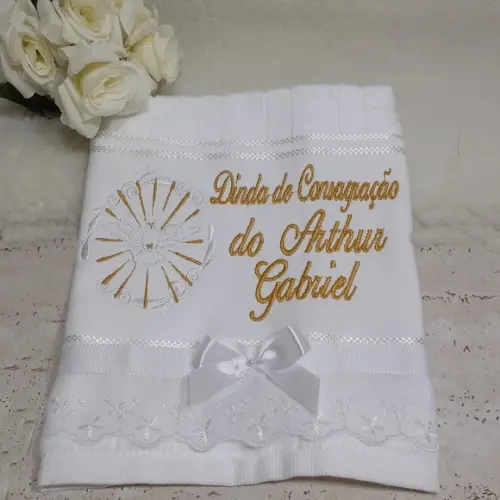 Toalha Bordada para Madrinha de Consagração