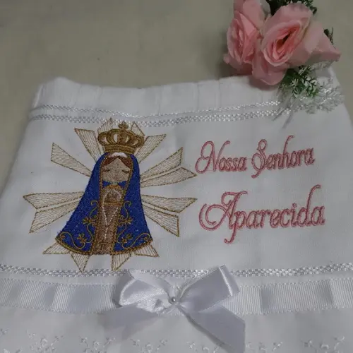 Toalha bordada Nossa Senhora Aparecida