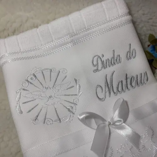 Toalha Bordada para Padrinho e Madrinha de Batismo