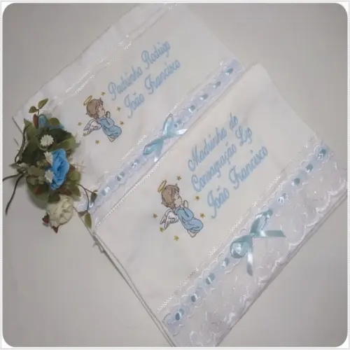 Toalha Bordada para Padrinho e Madrinha de Batismo