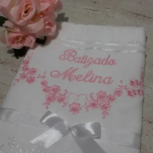 Toalha de Batismo Flores Rosa