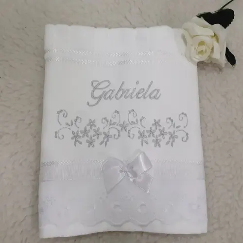 Toalha de Batismo Personalizada Floral Menina