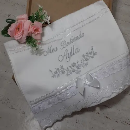 Toalha de Batismo Personalizada Flores