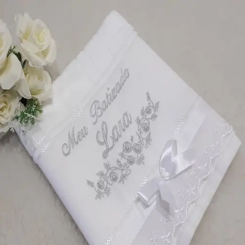 Toalha de Batizado Aveludada Floral Menina