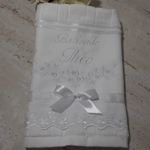 Toalha de Batizado Bordada Personalizada
