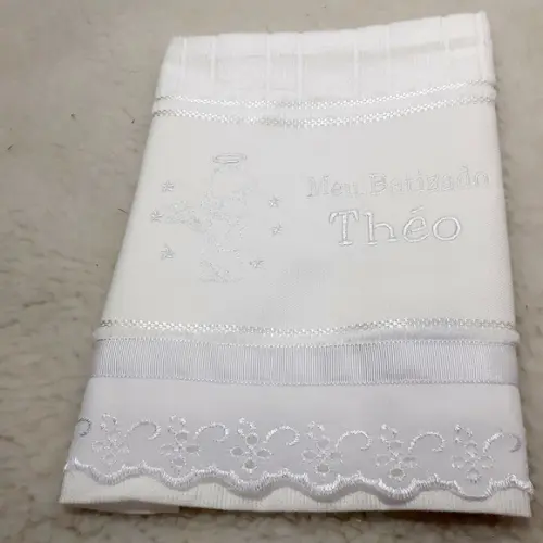 Toalha de Batizado Bordado Anjinho