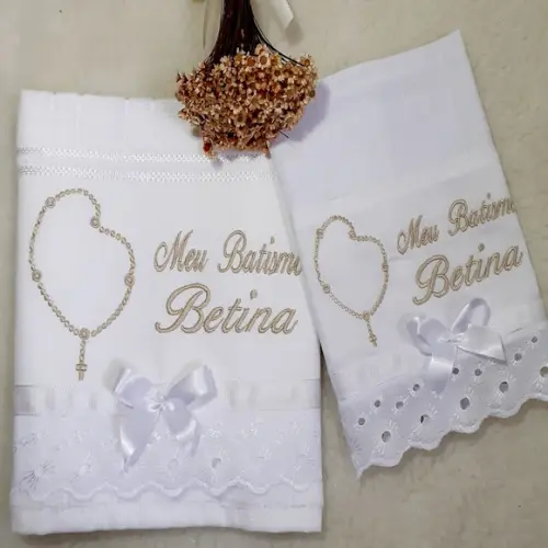 Toalha de Batizado e Fralda de Boca Personalizada