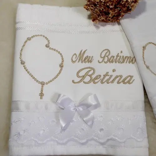 Toalha de Batizado e Fralda de Boca Personalizada