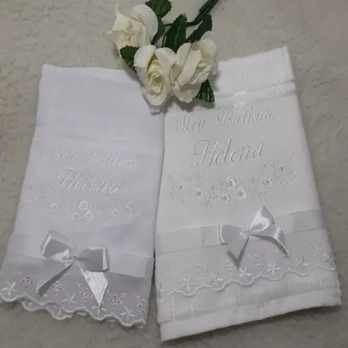 Toalha de Batizado e Fralda de Boca Personalizada
