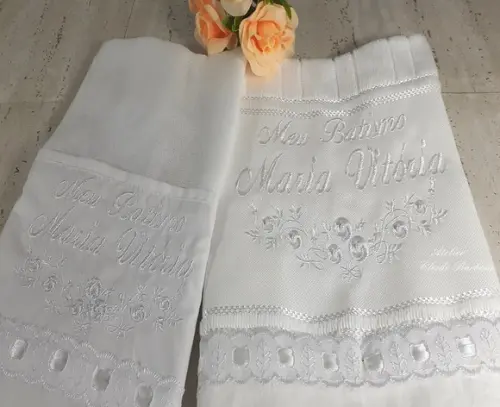 Toalha de Batizado e Fralda de Boca Personalizada