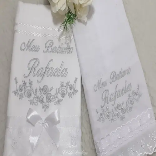 Toalha de Batizado e Fralda de Boca Personalizada Menina