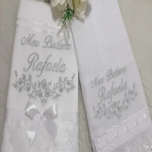 Toalha de Batizado e Fralda de Boca Personalizada Menina